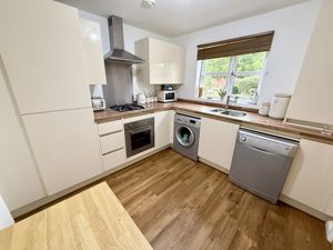 Photo 12- click for photo gallery